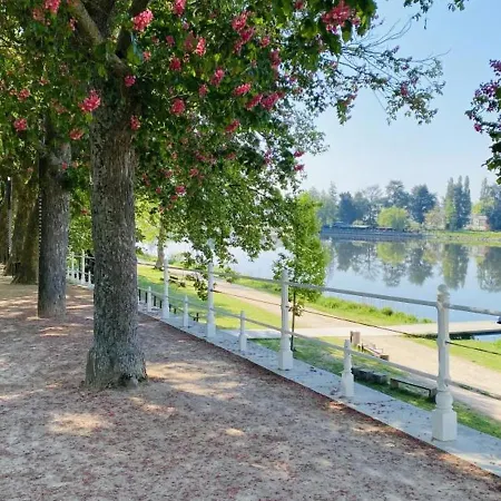 Apartment Equipe Avec Balcon Au Coeur De - Proche Thermes Et Commerces - Fr-1-489-362 Vichy
